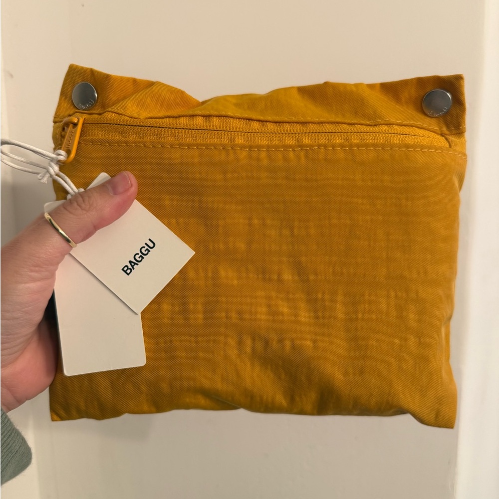 BAGGU TURMERIC MINI CLOUD UFT